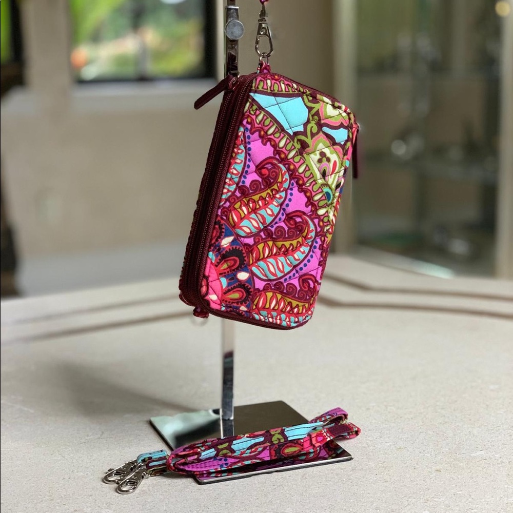 NWTโ๏ธVera Bradley Crossbody / Wristlet - Picture 2 of 7